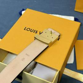 Picture of Louis Vuitton Belts _SKUfw202173524fw
